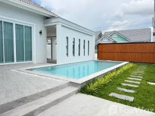 For rent 3 bedrooms villa in Bang Lamung, Chonburi