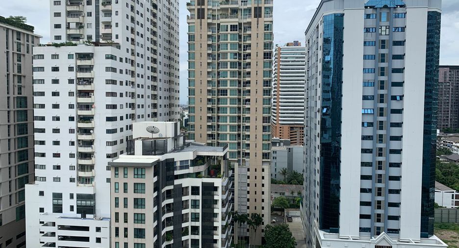 Wohnung zum Kauf und zur Miete mit 1 Zimmer in Khlong Toei, Bangkok