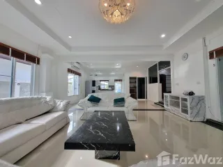 For rent 5 bedrooms villa in Thalang, Phuket