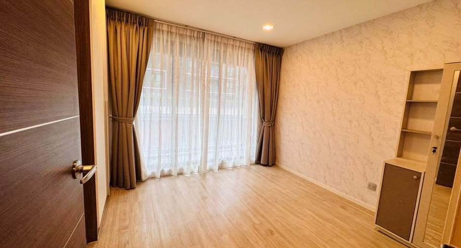 For sale 2 bedrooms house in Lat Phrao, Bangkok