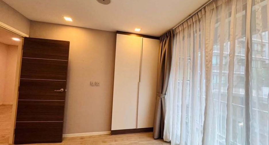 For sale 2 bedrooms house in Lat Phrao, Bangkok