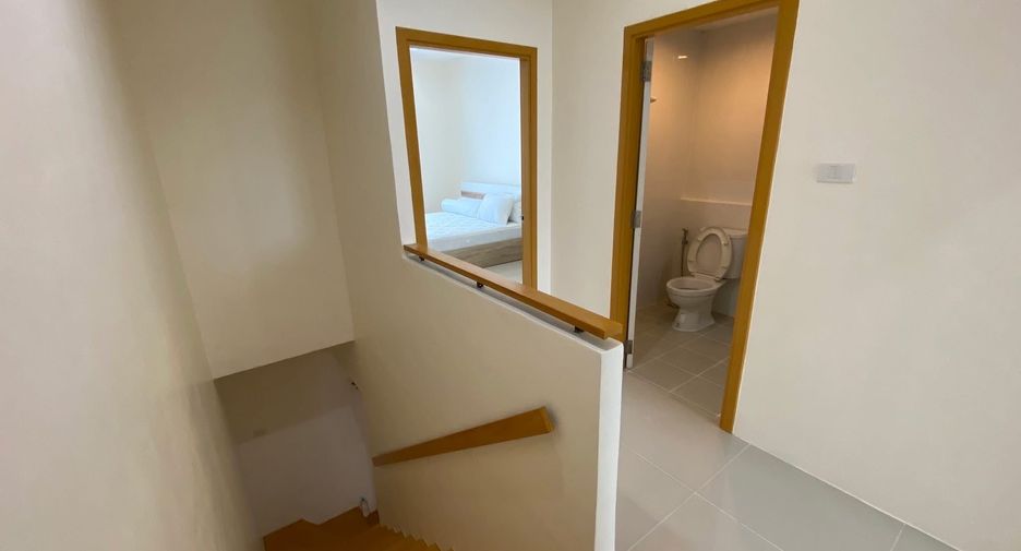 For rent 2 ベッドルーム townhouse in Mueang Phuket, Phuket