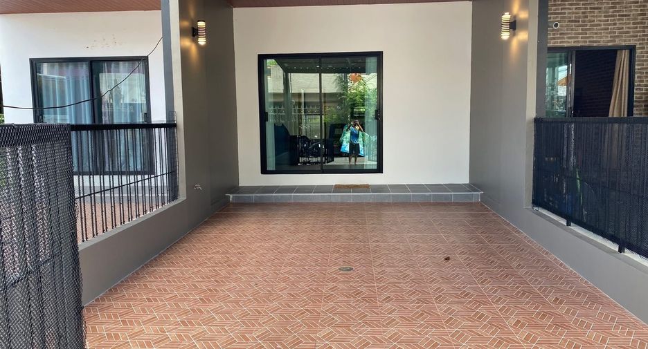 For rent 2 ベッドルーム townhouse in Mueang Phuket, Phuket
