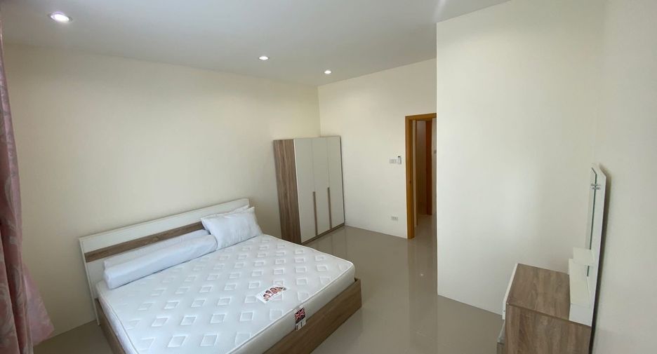 For rent 2 ベッドルーム townhouse in Mueang Phuket, Phuket