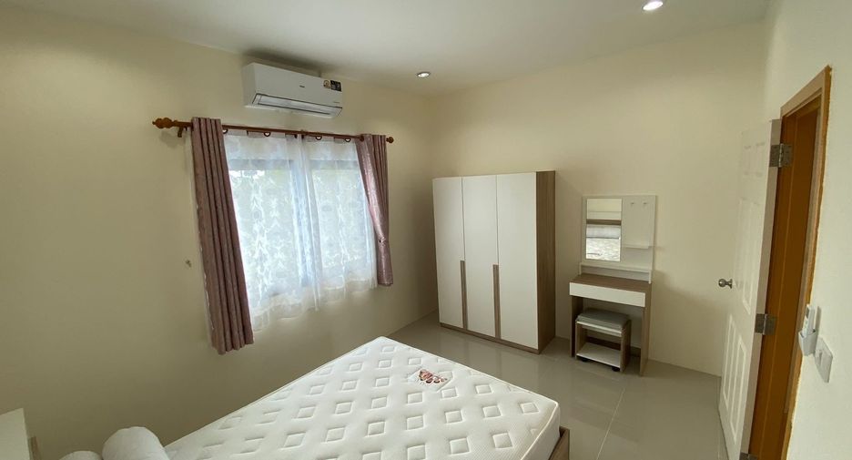 For rent 2 ベッドルーム townhouse in Mueang Phuket, Phuket