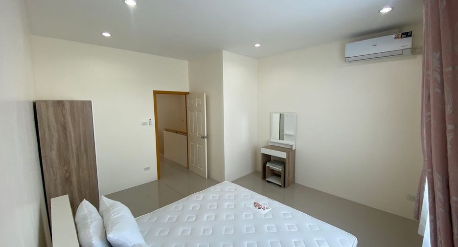 For rent 2 ベッドルーム townhouse in Mueang Phuket, Phuket