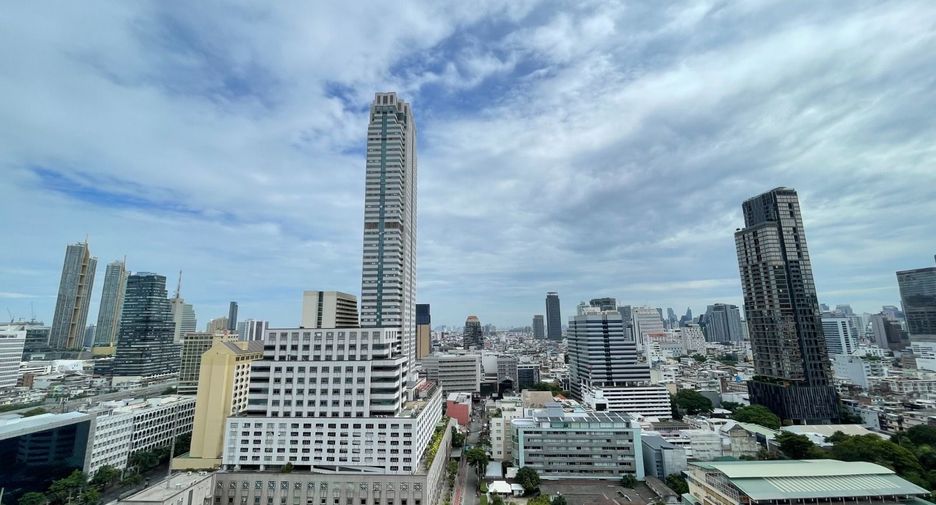 For sale 2 bedrooms condo in Sathon, Bangkok