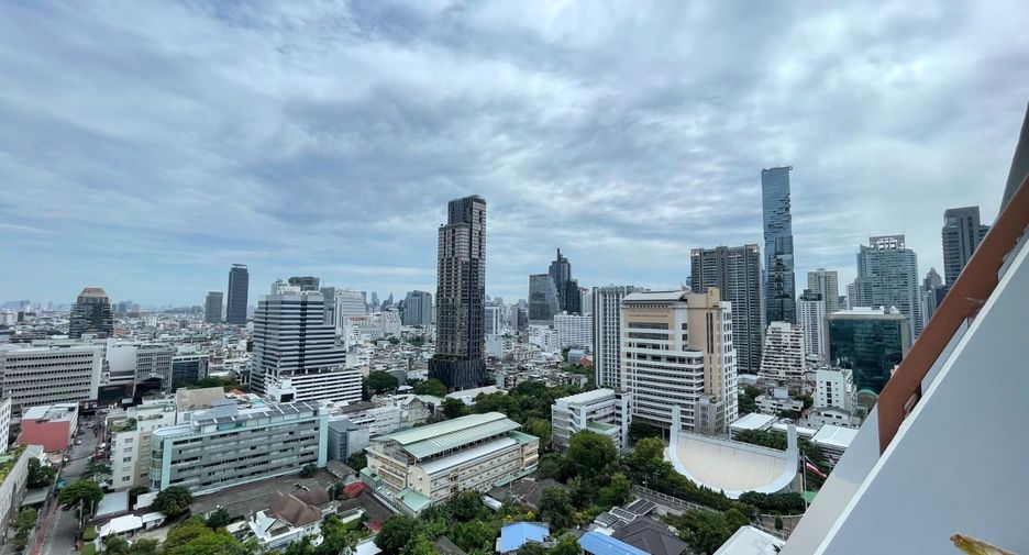 For sale 2 bedrooms condo in Sathon, Bangkok