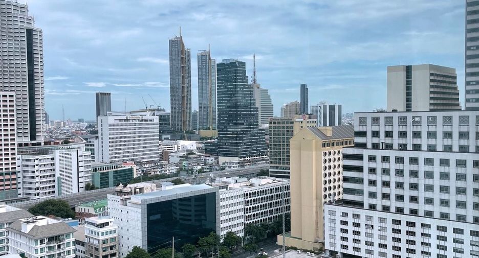 For sale 2 bedrooms condo in Sathon, Bangkok