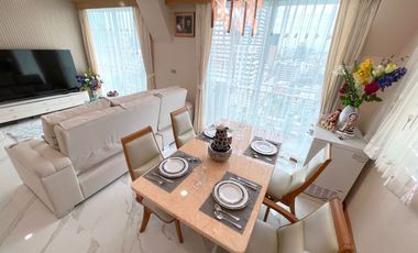 Wohnung zum Kauf mit 2 Zimmer in Sathon, Bangkok