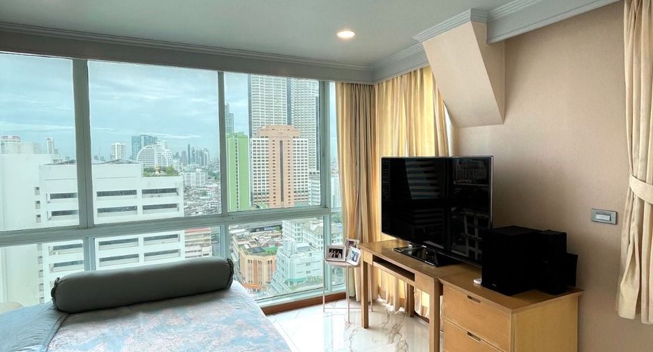 For sale 2 bedrooms condo in Sathon, Bangkok