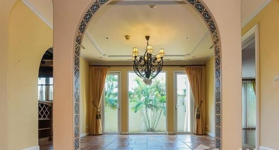 For sale 3 bedrooms house in Bang Phli, Samut Prakan
