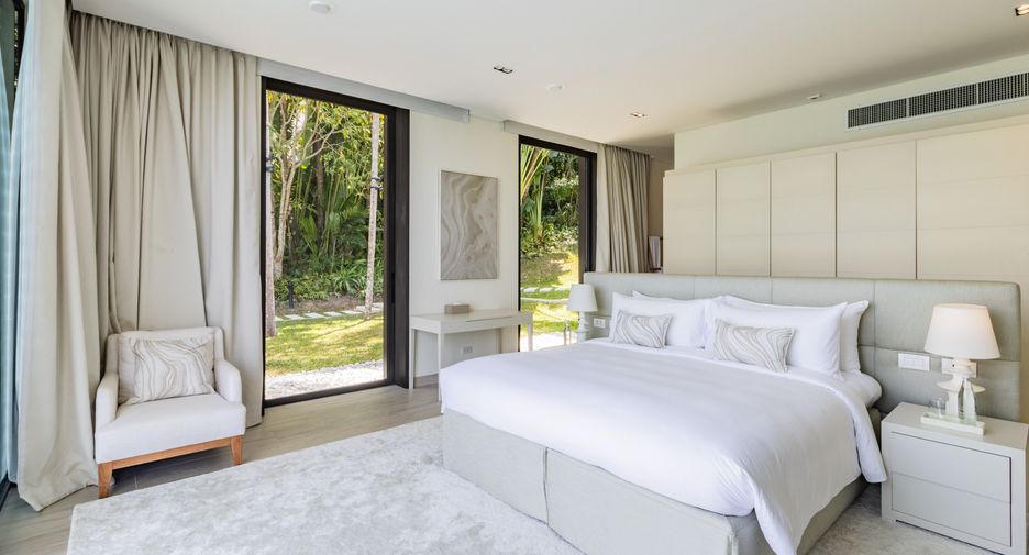For sale 5 bedrooms villa in Thalang, Phuket