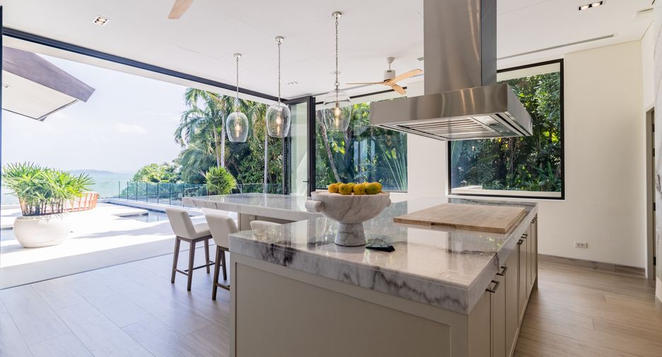 For sale 5 bedrooms villa in Thalang, Phuket