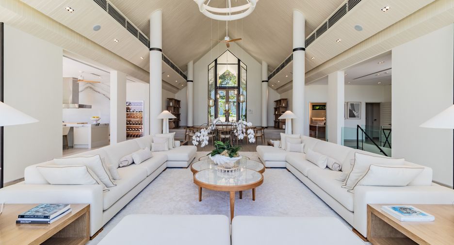 For sale 5 bedrooms villa in Thalang, Phuket