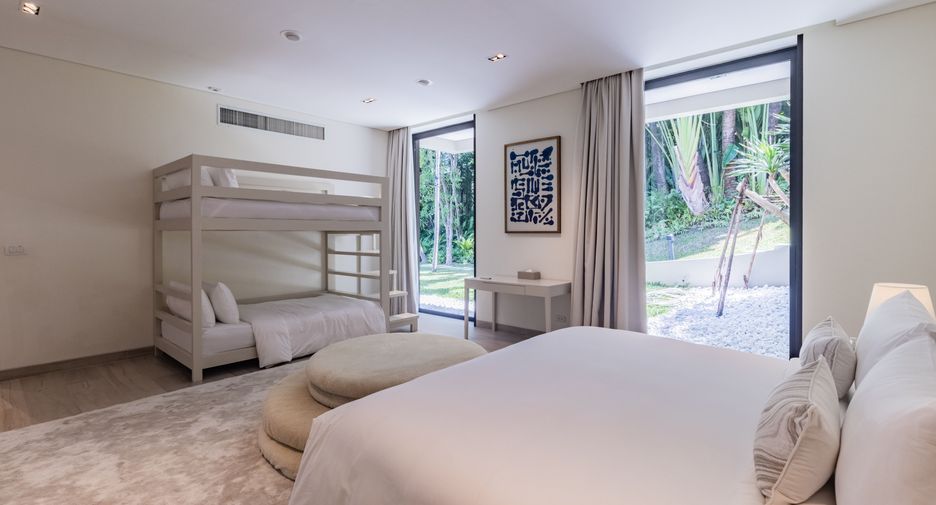 For sale 5 bedrooms villa in Thalang, Phuket