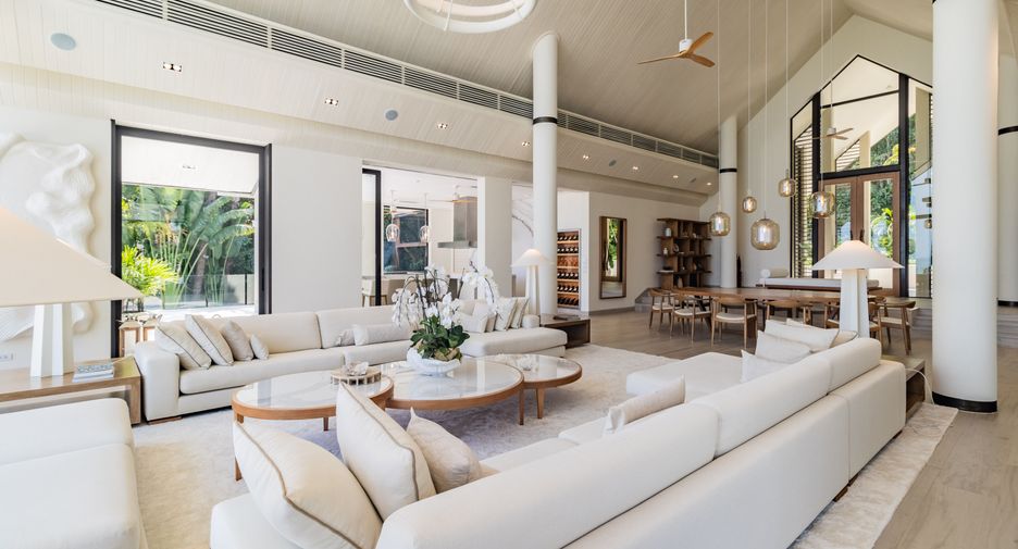 For sale 5 bedrooms villa in Thalang, Phuket