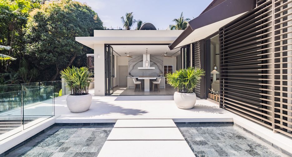 For sale 5 bedrooms villa in Thalang, Phuket