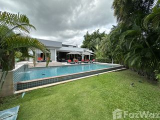 For sale 8 bedrooms villa in Hua Hin, Prachuap Khiri Khan