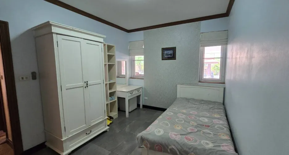 For sale 7 bedrooms villa in Pran Buri, Prachuap Khiri Khan
