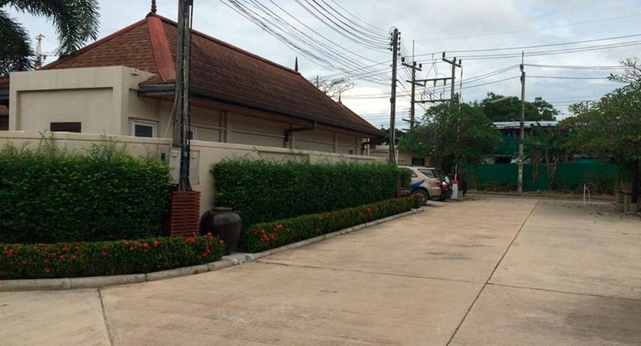 For sale 4 bedrooms villa in Thalang, Phuket
