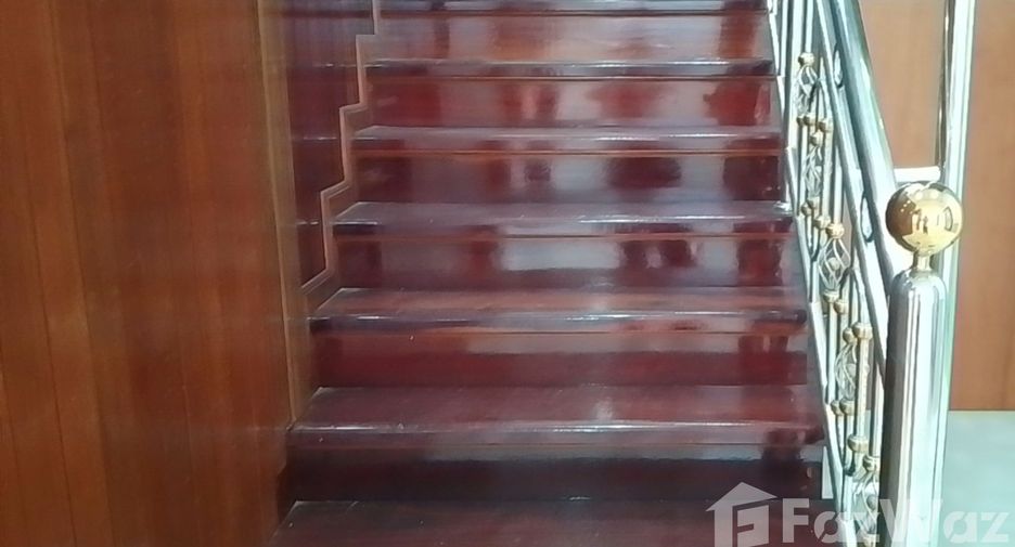 Haus zum Kauf mit 4 Zimmer in Bang Bon, Bangkok