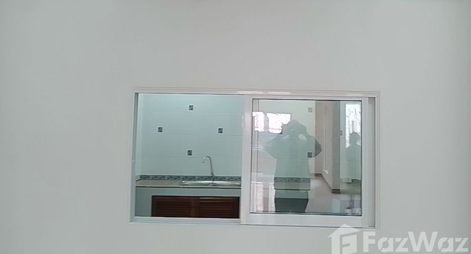 Haus zum Kauf mit 4 Zimmer in Bang Bon, Bangkok
