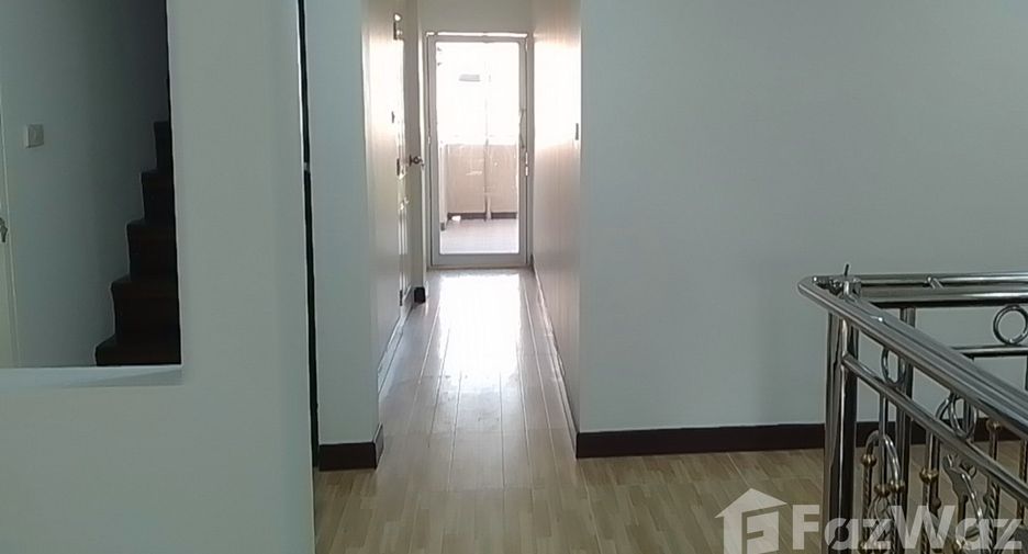 Haus zum Kauf mit 4 Zimmer in Bang Bon, Bangkok