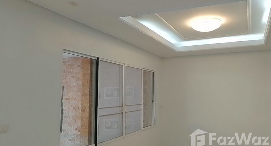 Haus zum Kauf mit 4 Zimmer in Bang Bon, Bangkok