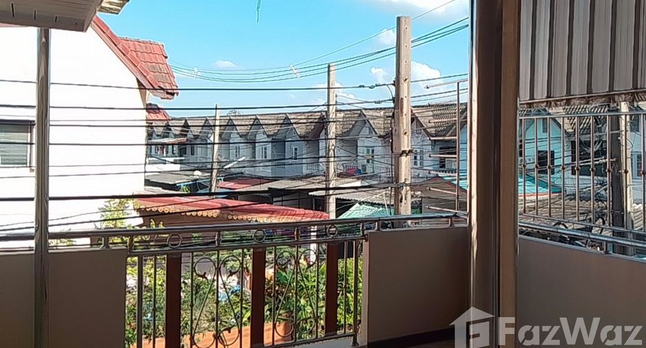 Haus zum Kauf mit 4 Zimmer in Bang Bon, Bangkok