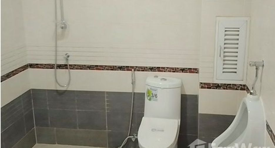 Haus zum Kauf mit 4 Zimmer in Bang Bon, Bangkok