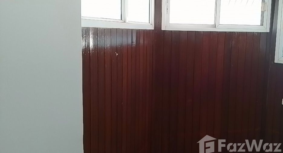 Haus zum Kauf mit 4 Zimmer in Bang Bon, Bangkok