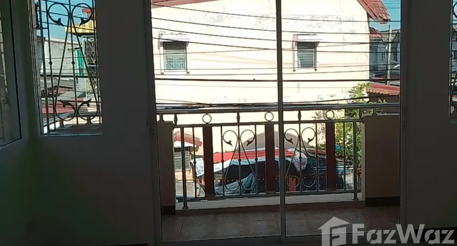 Haus zum Kauf mit 4 Zimmer in Bang Bon, Bangkok