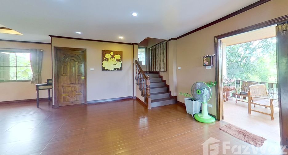 For sale 4 bedrooms house in San Kamphaeng, Chiang Mai
