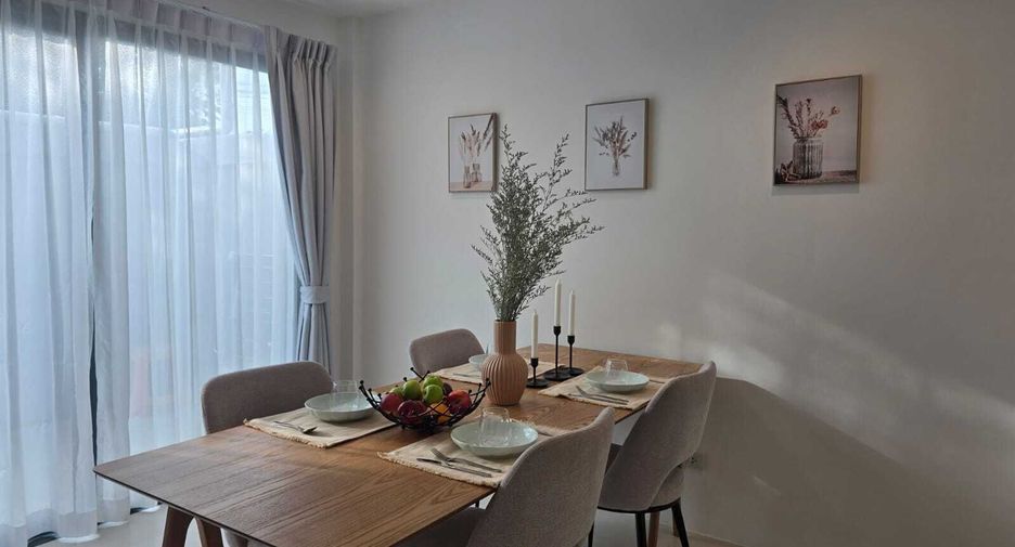 For rent 3 bedrooms townhouse in Thalang, Phuket