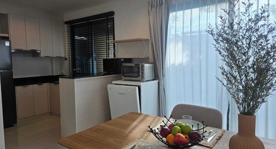 For rent 3 bedrooms townhouse in Thalang, Phuket