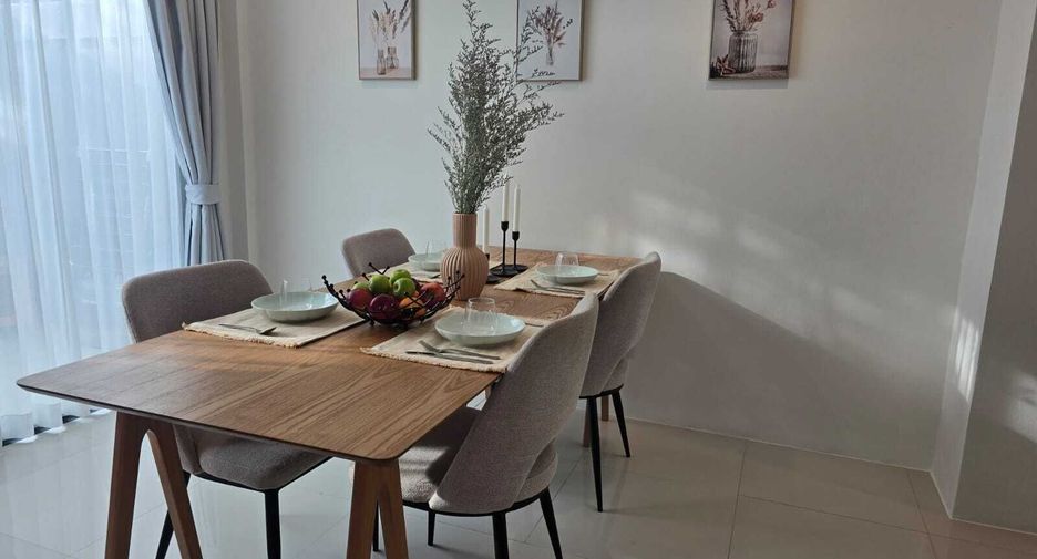 For rent 3 bedrooms townhouse in Thalang, Phuket