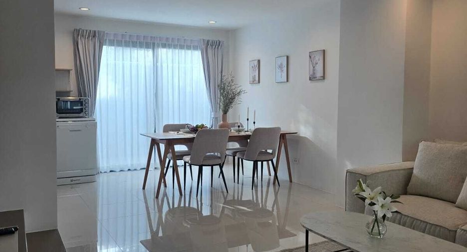 For rent 3 bedrooms townhouse in Thalang, Phuket