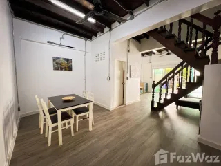 Casa adosada en alquiler de 2 habitaciones en Mueang Phuket, Phuket
