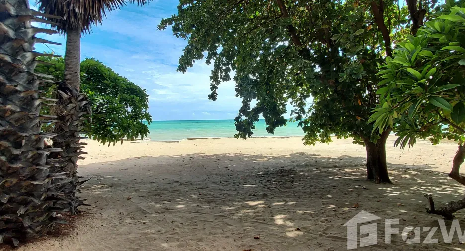 For sale 1 bed condo in Ban Chang, Rayong