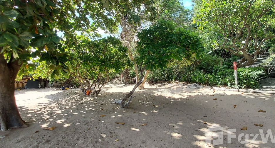 For sale 1 bed condo in Ban Chang, Rayong