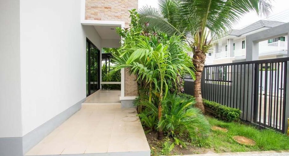 For sale 3 bedrooms house in Hang Dong, Chiang Mai