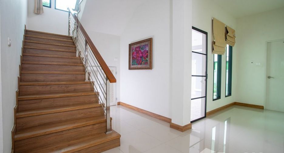 For sale 3 bedrooms house in Hang Dong, Chiang Mai