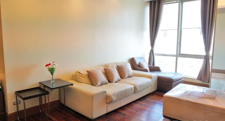 For sale 2 bedrooms condo in Sathon, Bangkok