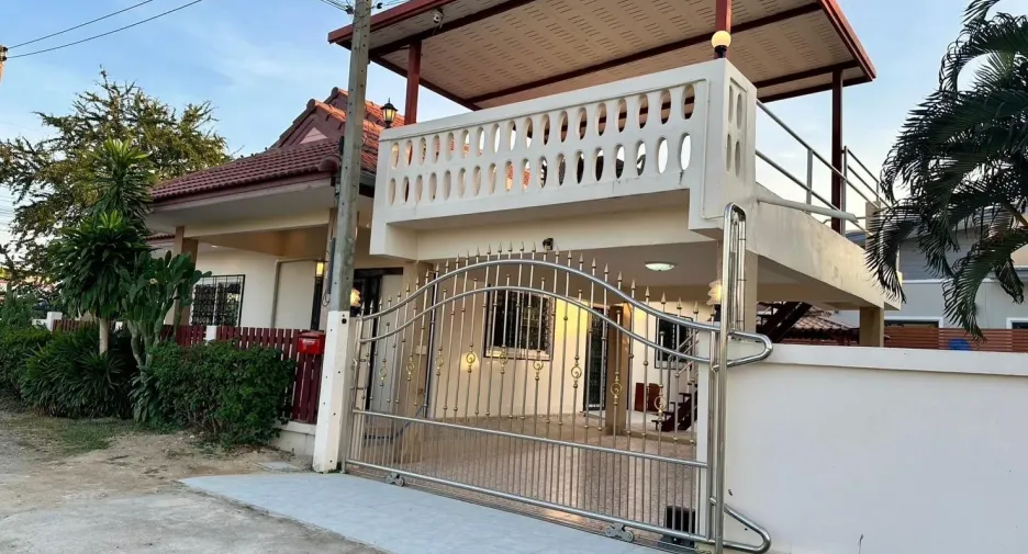 For sale 2 bedrooms villa in Cha Am, Phetchaburi