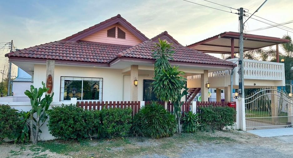 For sale 2 bedrooms villa in Cha Am, Phetchaburi