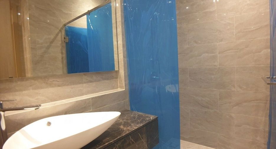 For sale 1 bed condo in Huai Khwang, Bangkok