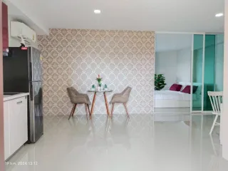 For rent studio condo in Na Jomtien, Pattaya