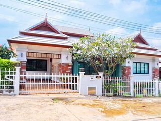 For sale 3 ベッドルーム villa in Hua Hin, Prachuap Khiri Khan