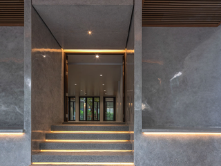 Büro zum Kauf und zur Miete in Phra Khanong, Bangkok